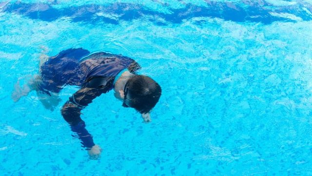 drowning-child-1080x608