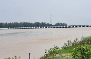 উজানের পানিতে তিস্তা উত্তাল, বিপদসীমা ছুঁই ছুঁই