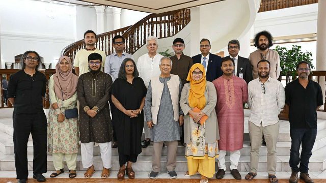 রাষ্ট্রীয় অতিথি ভবন যমুনায় এক বৈঠকে