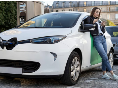 দ্রুত এগোচ্ছে ভারতের বৈদ্যুতিক গাড়ির বাজার