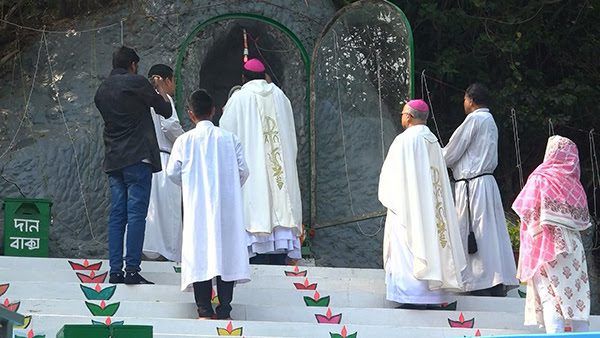 Marian-Pilgrimage-at-Miriam-Ashram-see-congregation-newsletter-for-details-2