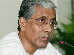 ২০ বছরের সততা: ভারতের দরিদ্র মুখ্যমন্ত্রী মানিক সরকারের গল্প