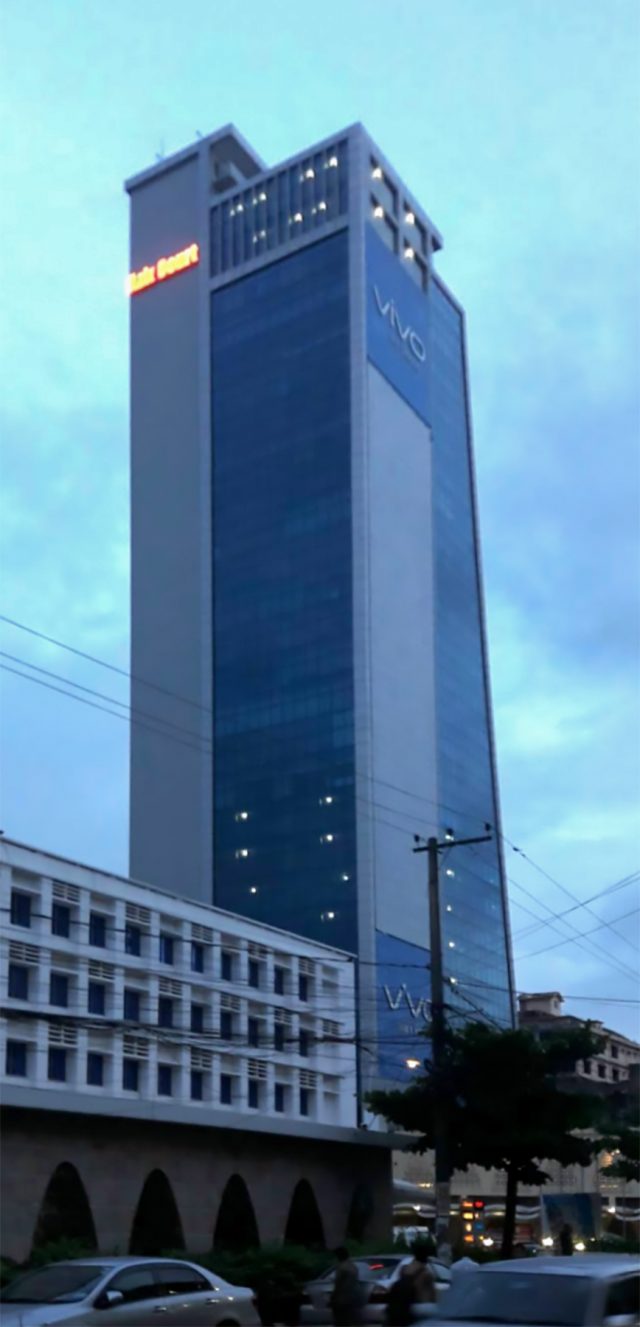 Aziz_Court_Building_Chittagong