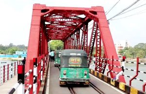 চট্টগ্রাম-৮ আসন: জামায়াত-এনসিপি দ্বন্দ্বে ‘ফাঁকা মাঠে গোল’ দেওয়ার পথে বিএনপি