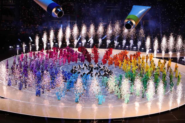 Milano-Cortina-2026-Winter-Olympics-performers-020626-d6ea8b15329a49029eed0168de418938