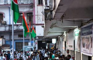বিশ্ব গণমাধ্যমের তীক্ষ্ণ নজরে বাংলাদেশের ব্যালট যুদ্ধ