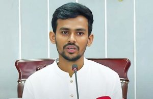 টাকা উদ্ধারের নামে ব্যক্তি স্বাধীনতা হরণ হচ্ছে: আসিফ