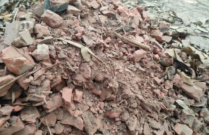 ঠাকুরগাঁও-আখানগর সড়ক এখন ‘মরণফাঁদ’: এলজিইডির কাজে চরম অব্যবস্থাপনা