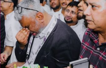 চিটাগাং চেম্বারে নতুন সূর্য: অশ্রুসিক্ত চোখে সভাপতির আসনে আমিরুল হক