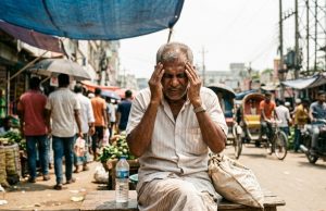 প্রচণ্ড গরমে ‘হিট হেডেক’: কেন বাড়ছে মাথাব্যথা